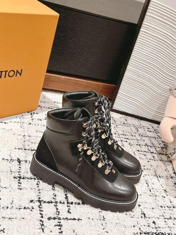 Boots 6047-2461 - Image 2