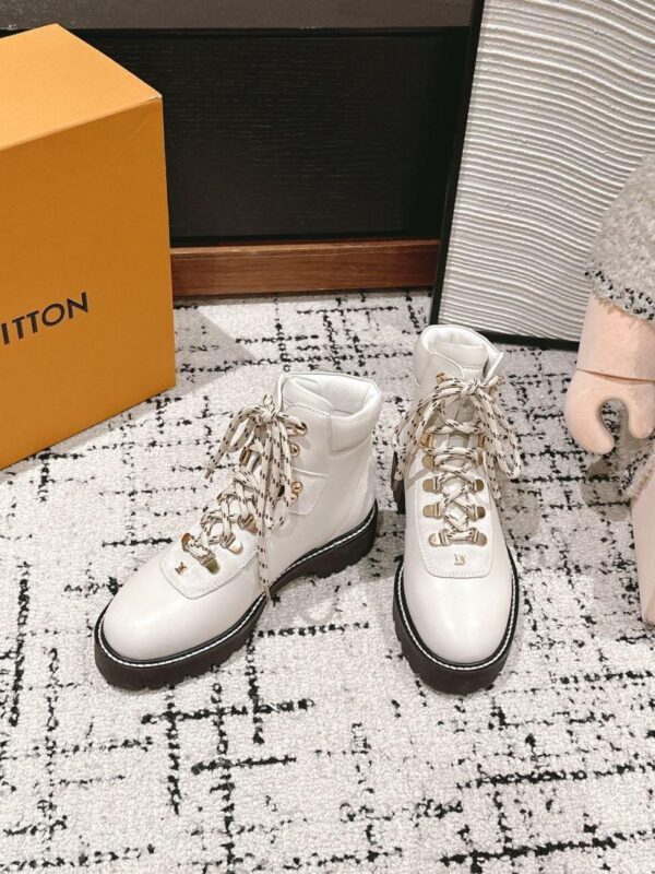 Boots 6047-2459 - Image 3
