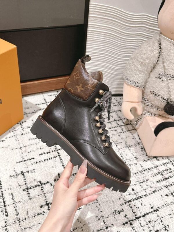 Boots 6047-2458 - Image 5
