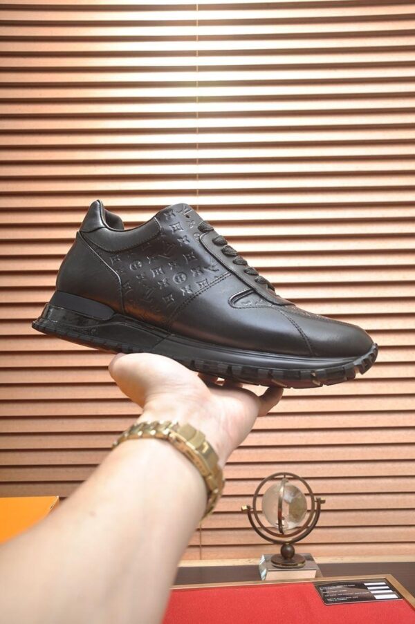 Run Away Sneaker 6038-2962