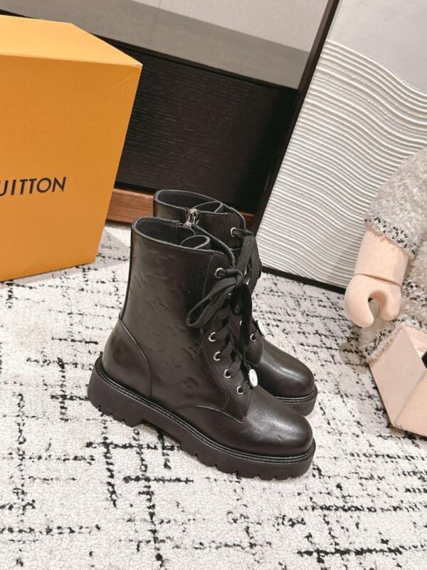 Boots 6047-2455 - Image 2