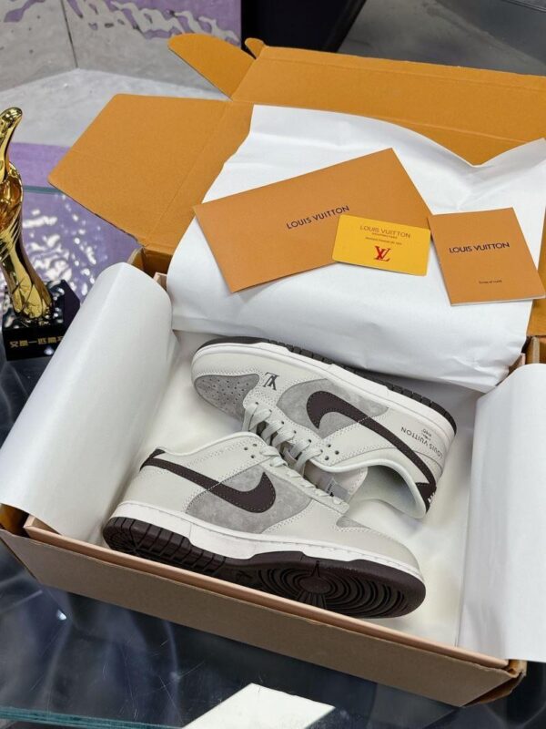 x Nike Shoes 6045-3379