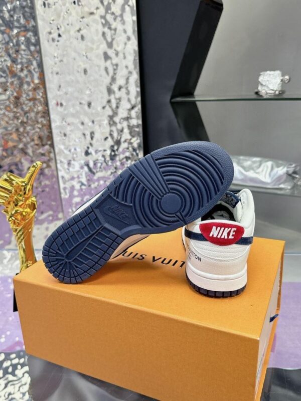 x Nike Shoes 6045-3378 - Image 9