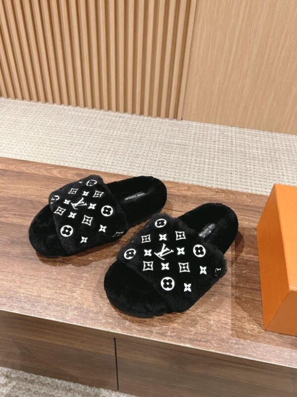 Slippers 6046-1452 - Image 2