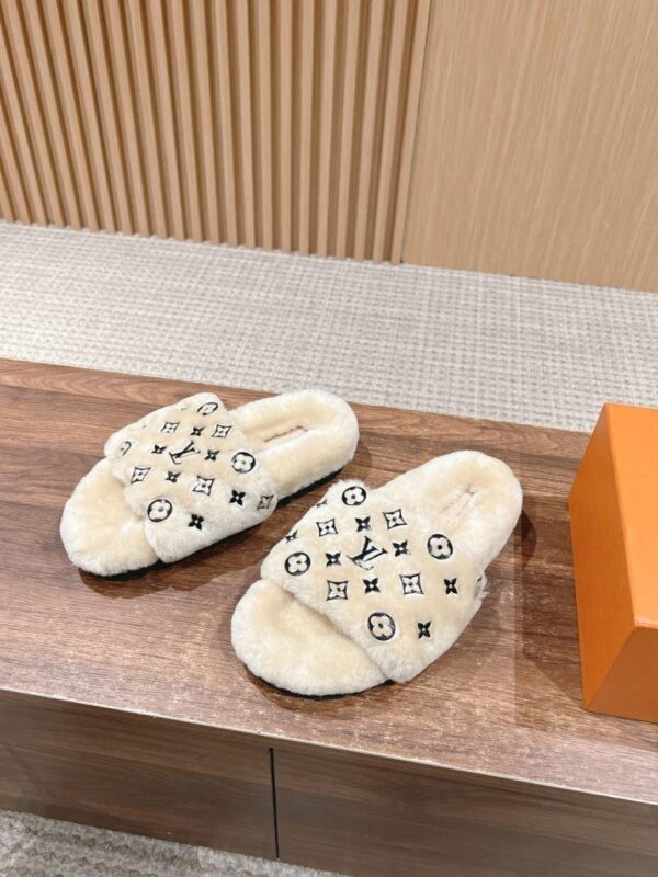 Slippers 6046-1451 - Image 2