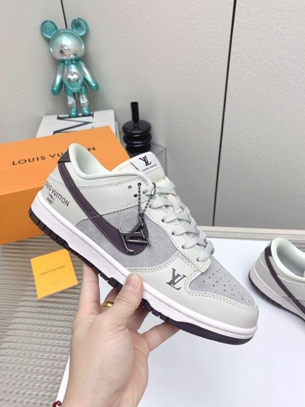 x Nike Shoes 6045-3166 - Image 5