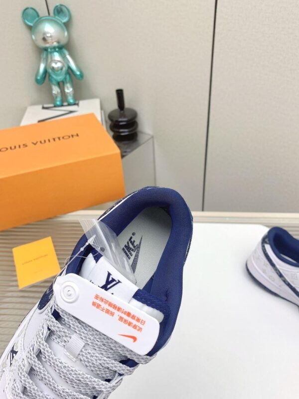 x Nike Shoes 6045-3164 - Image 7