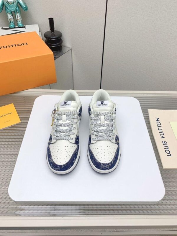 x Nike Shoes 6045-3162