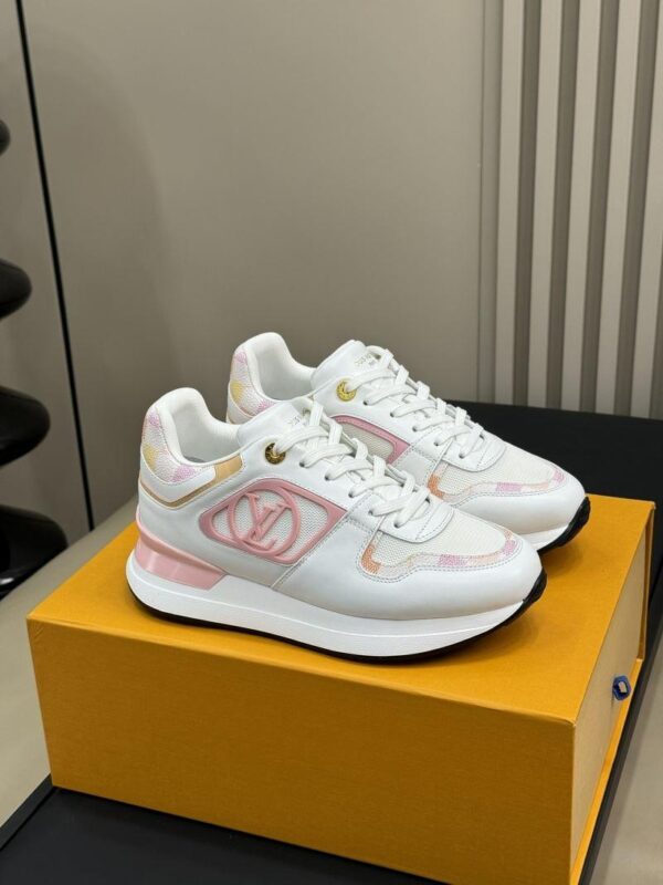 Run Away Sneaker 6046-1456