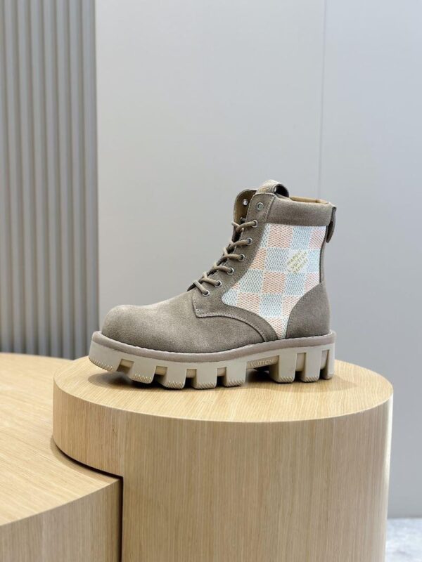 Boots 6038-2063 - Image 2