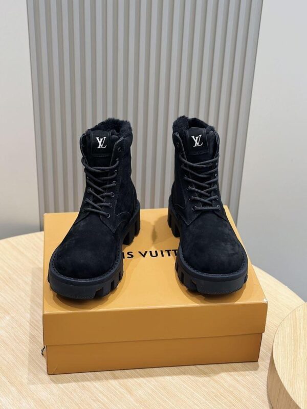 Boots 6038-2062