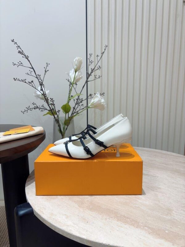 Heeled Shoes 6045-3270