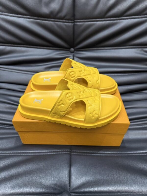 Slippers 6038-2889 - Image 3