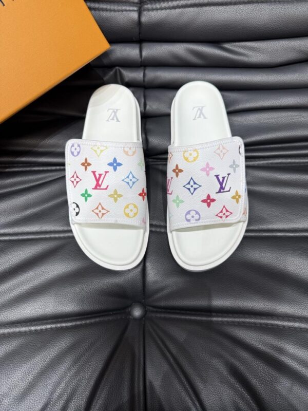 Slippers 6038-2884