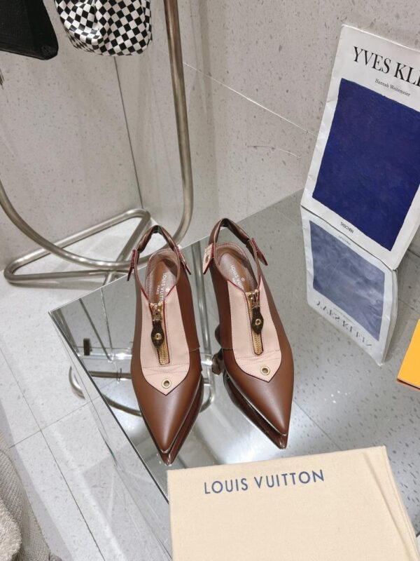 Heeled Shoes 6038-2854