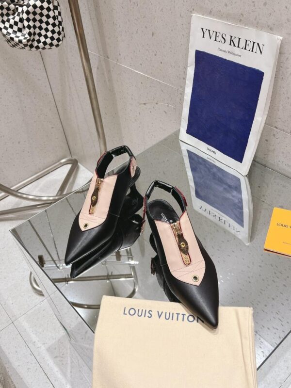 Heeled Shoes 6038-2834