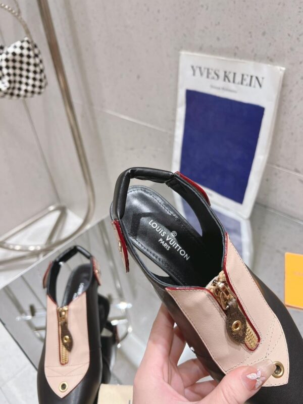 Heeled Shoes 6038-2834 - Image 9