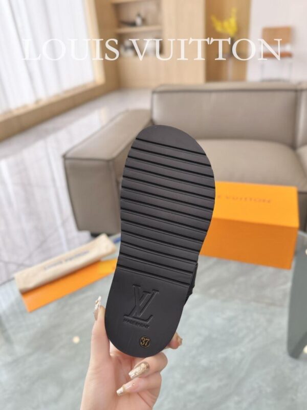 Sandals 6088-2557 - Image 9
