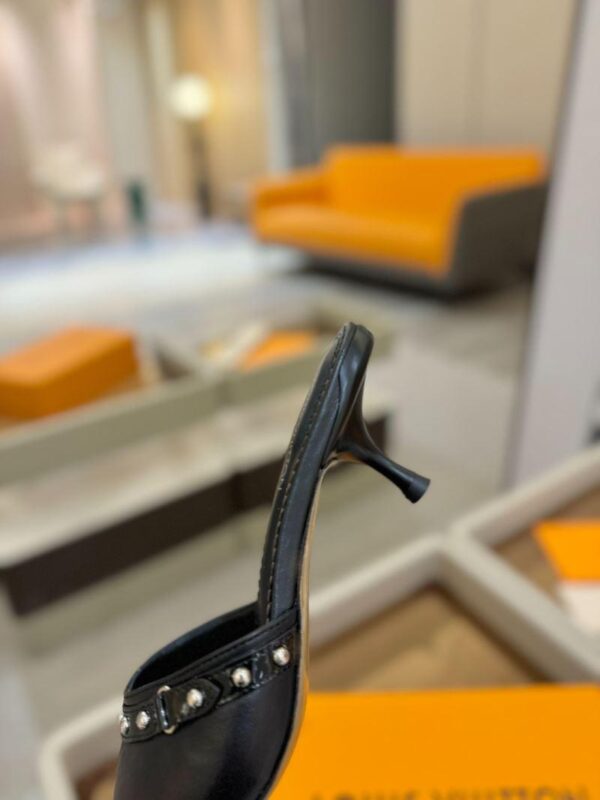 Slippers 6047-2866 - Image 8