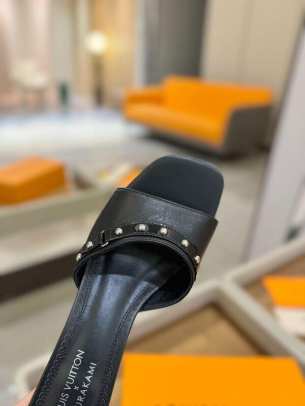 Slippers 6047-2866 - Image 9