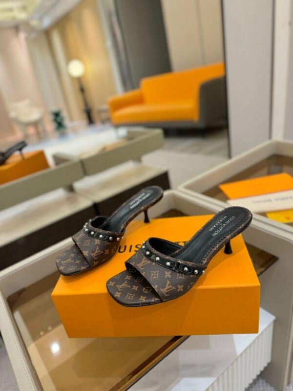 Slippers 6047-2863 - Image 3
