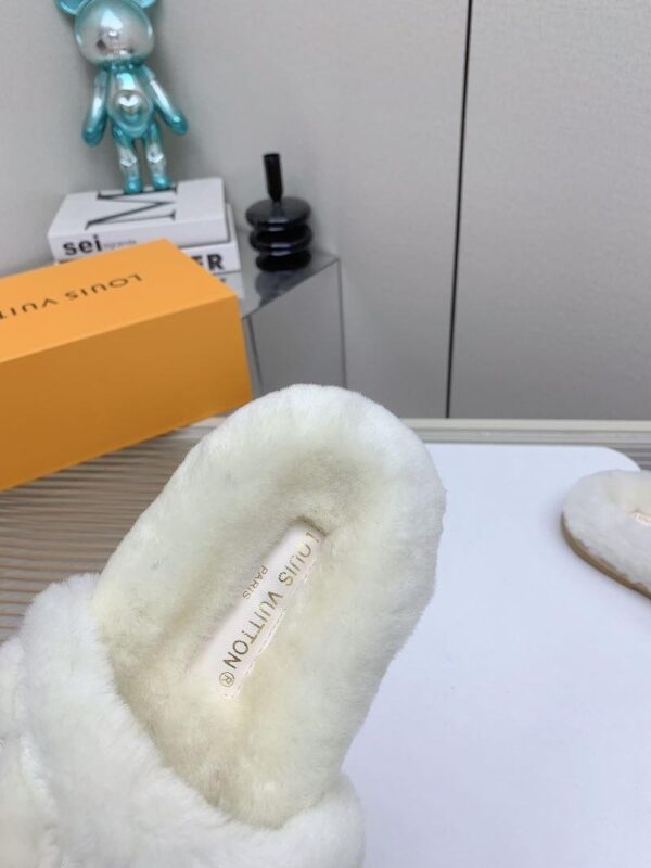 Slippers 6047-2762 - Image 9