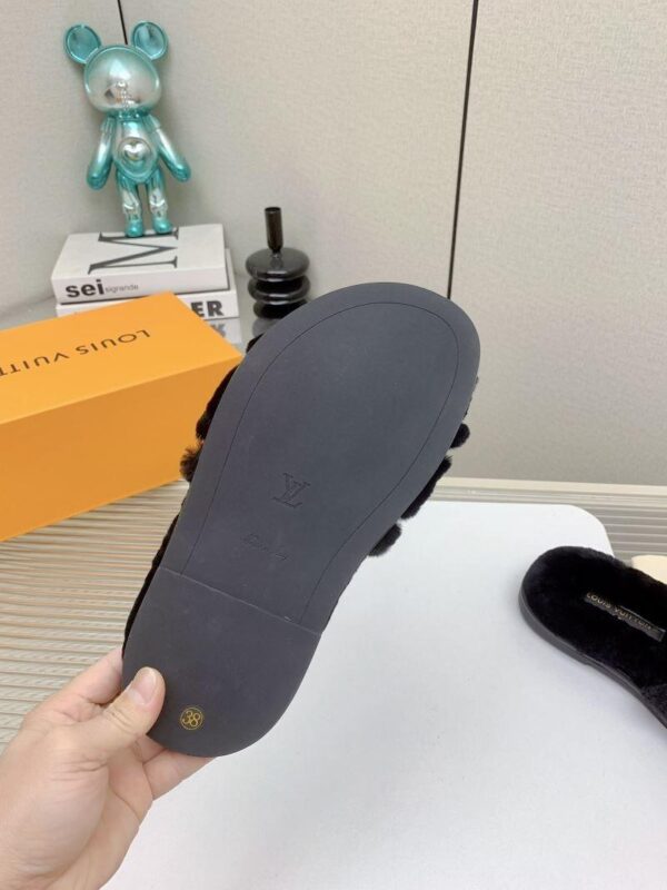 Slippers 6047-2761 - Image 6