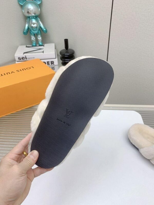 Slippers 6047-2759 - Image 6