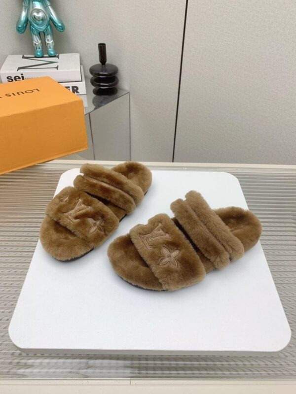 Slippers 6047-2758 - Image 3