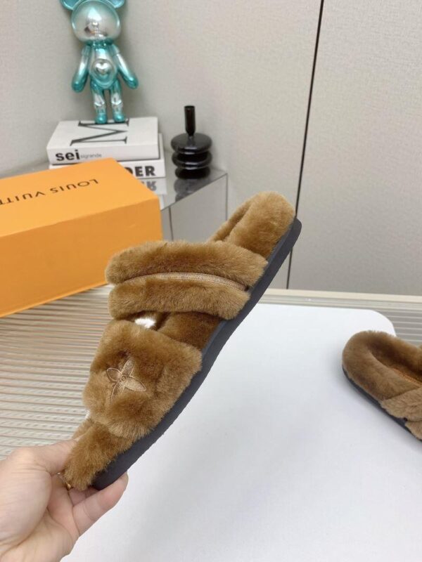 Slippers 6047-2758 - Image 4