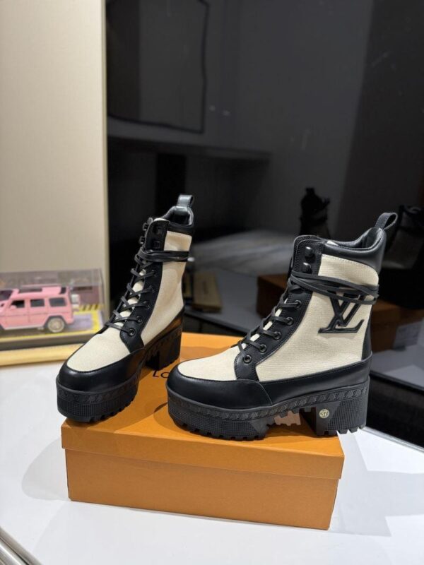 Boots 6088-2521 - Image 4