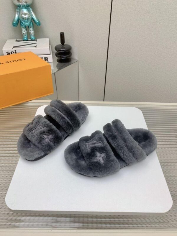 Slippers 6047-2757 - Image 3