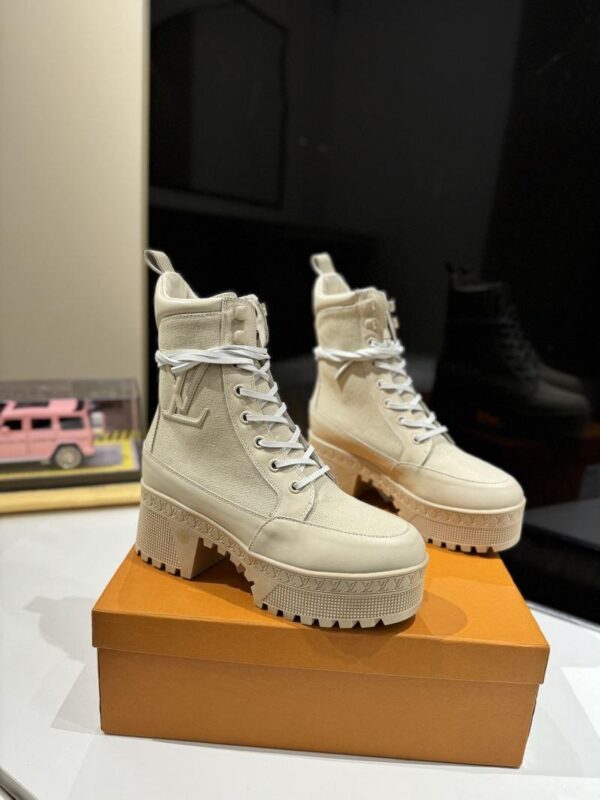 Boots 6088-2502