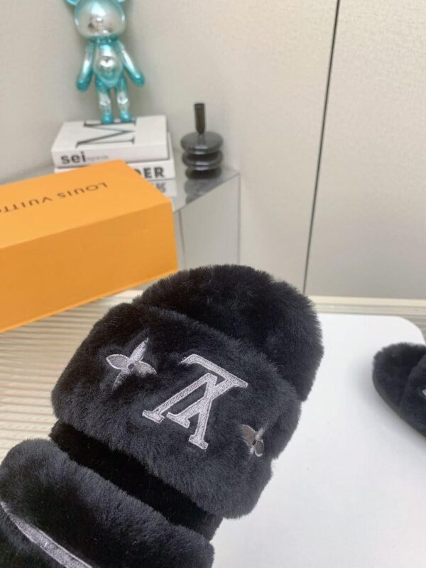 Slippers 6047-2756 - Image 7