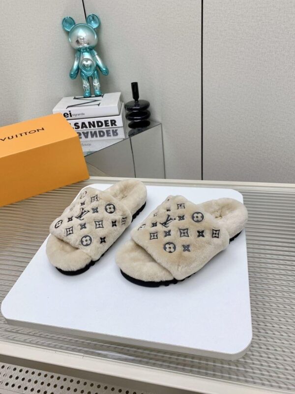 Slippers 6047-2755 - Image 3