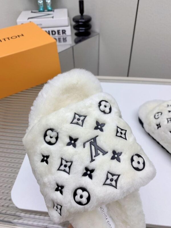Slippers 6047-2753 - Image 6