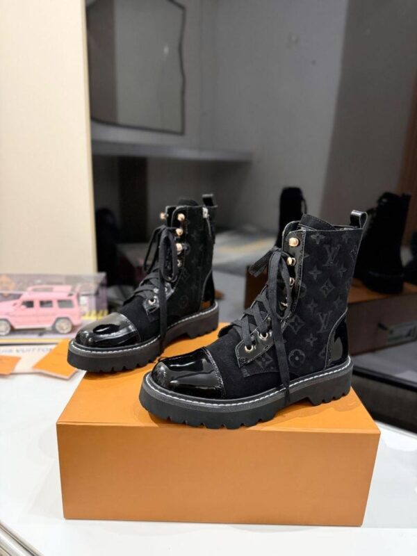 Boots 6088-2496 - Image 4