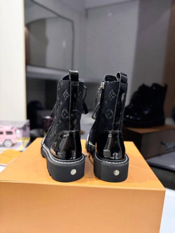 Boots 6088-2496 - Image 11