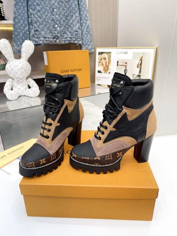 Boots 6088-2494
