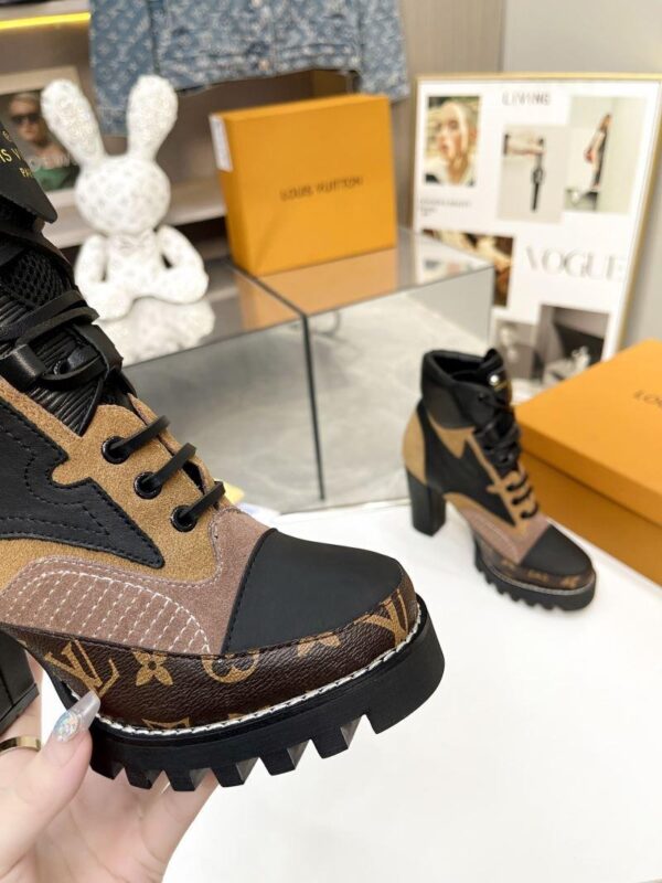 Boots 6088-2494 - Image 8