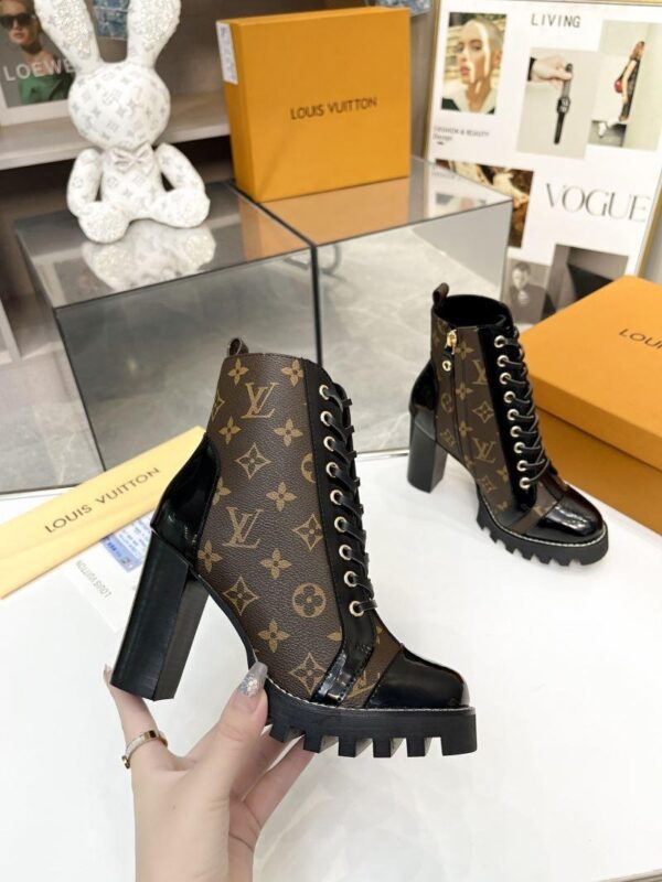 Boots 6088-2493 - Image 4