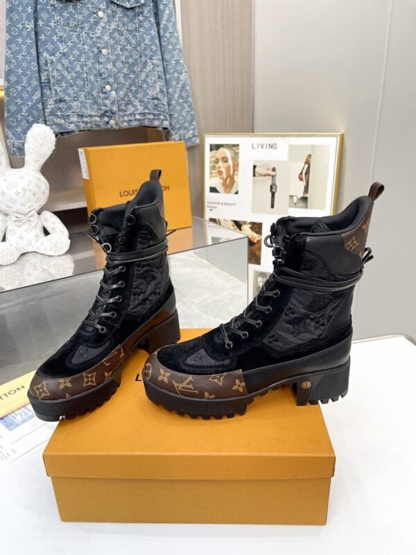 Boots 6088-2491 - Image 3