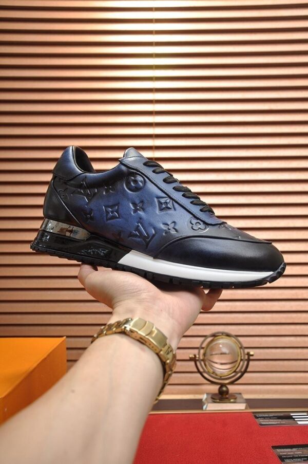 Run Away Sneaker 6038-2760
