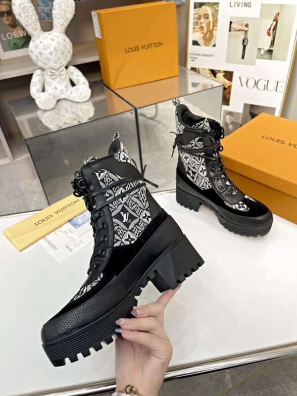 Boots 6088-2490 - Image 7