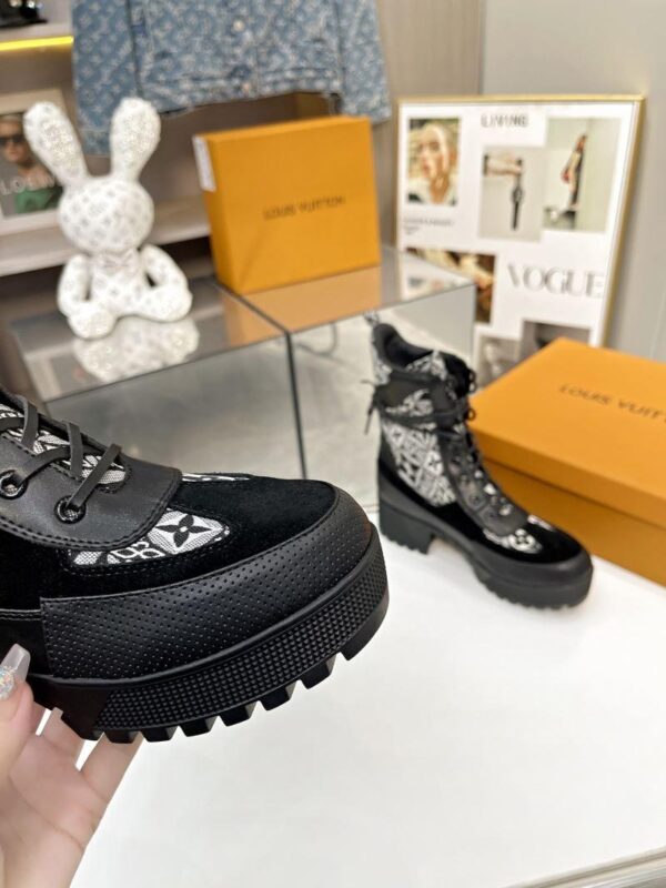 Boots 6088-2490 - Image 8