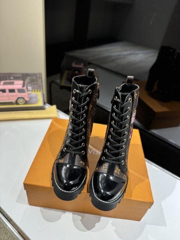 Boots 6088-2489 - Image 2