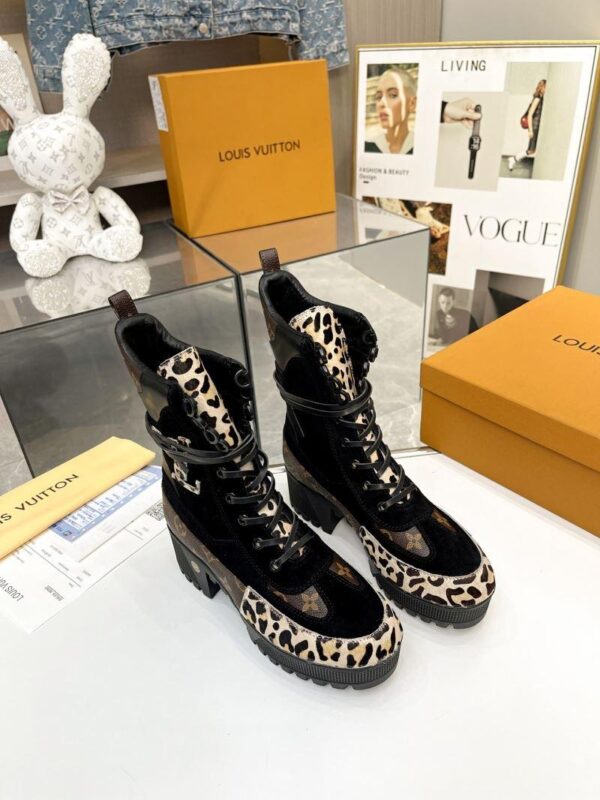 Boots 6088-2486 - Image 5