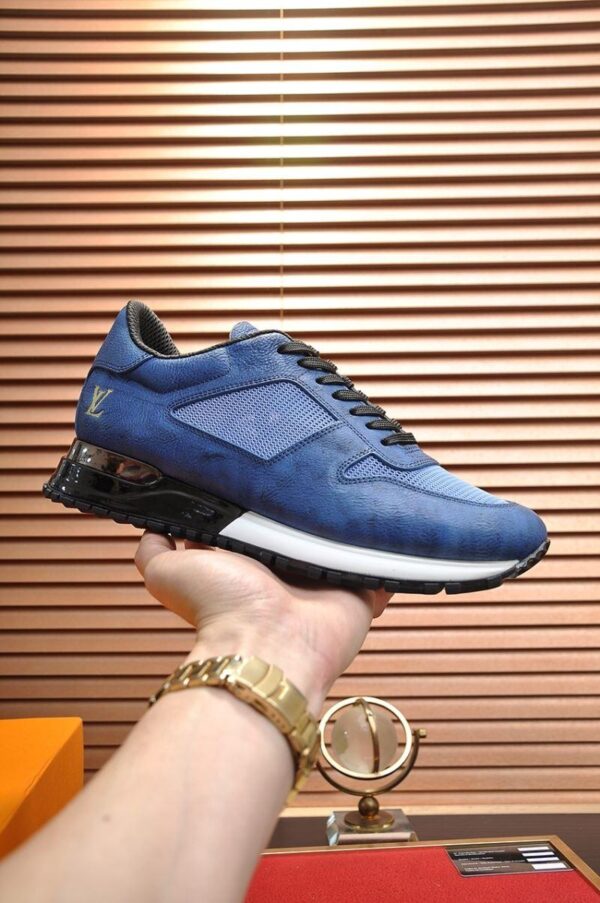 Run Away Sneaker 6038-2755