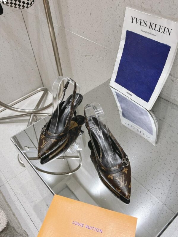 Sandals 6038-2851