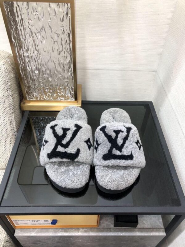 Slippers 6047-2531 - Image 2